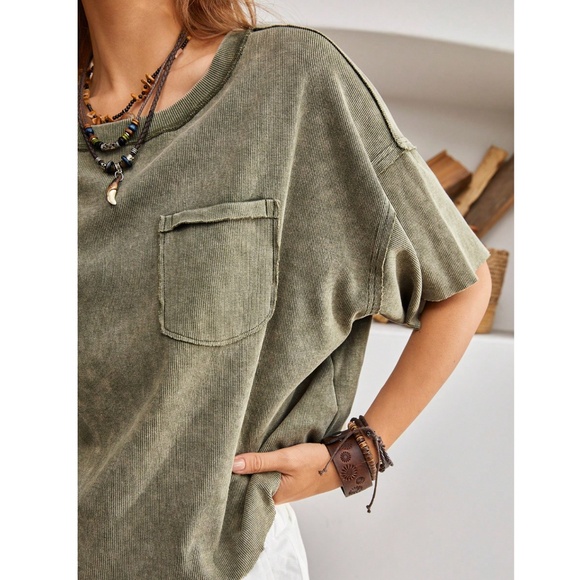 Army Green Cotton Oversized Tee Shirt Raw Hem and Inside Out Stitches Bohemian - Picture 6 of 9